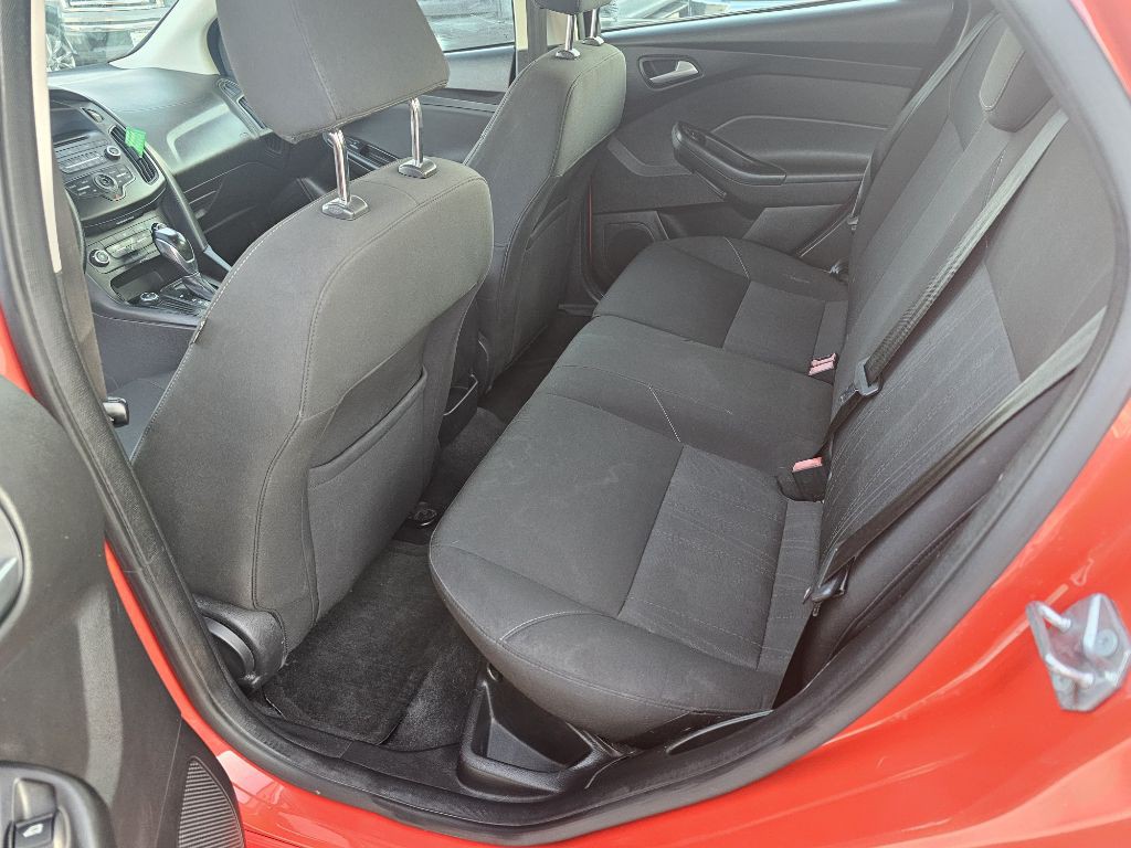 2015 Ford Focus Image 26