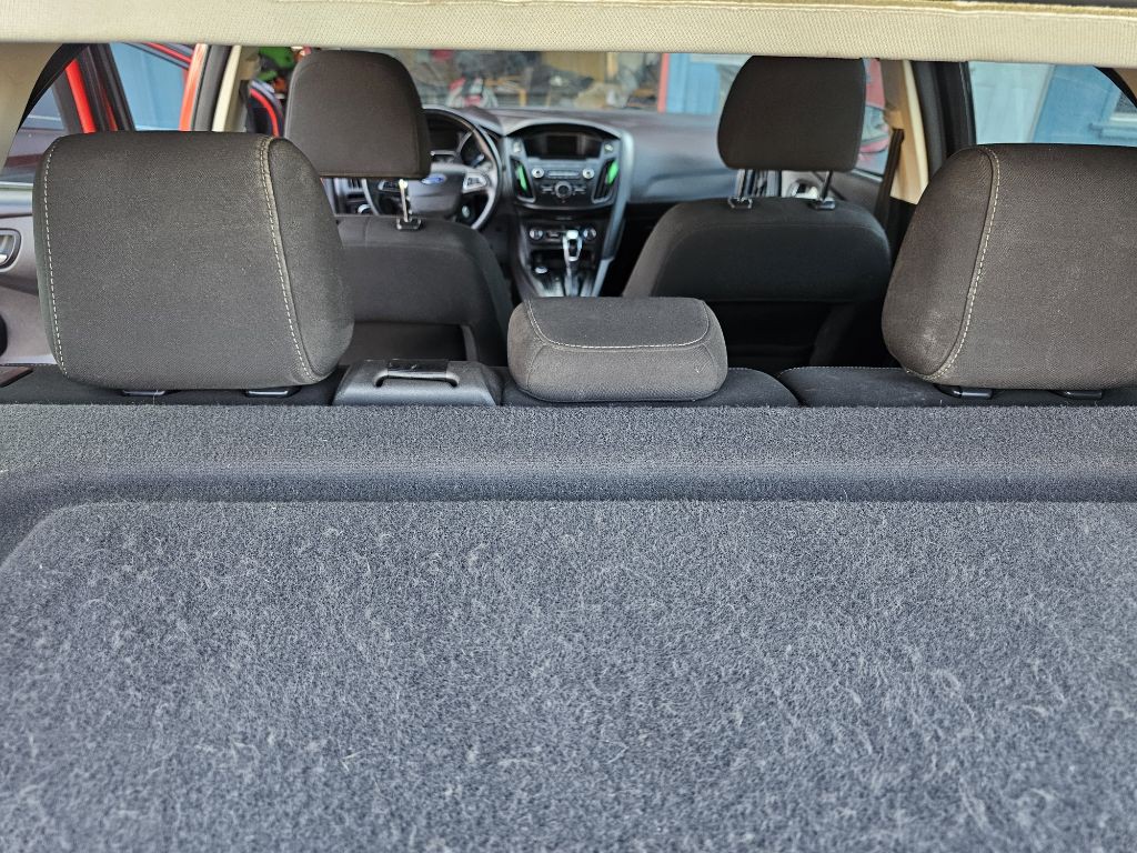 2015 Ford Focus Image 34