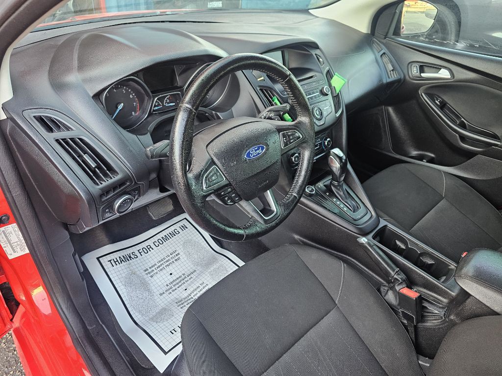 2015 Ford Focus Image 36