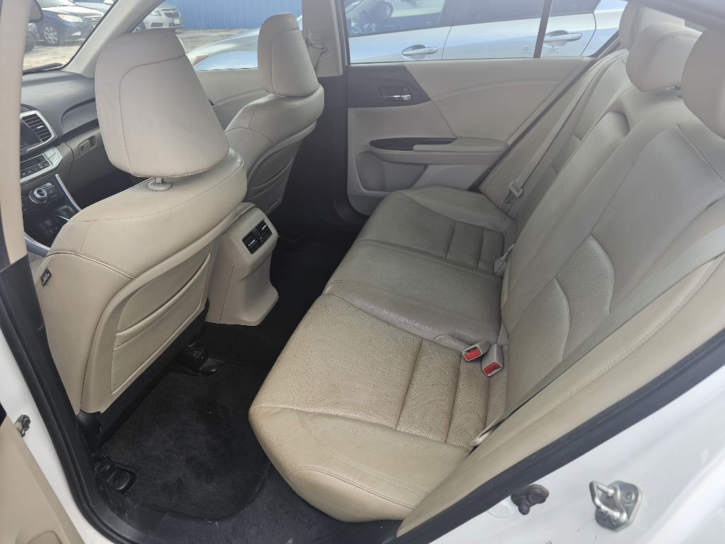 2014 Honda Accord Image 8