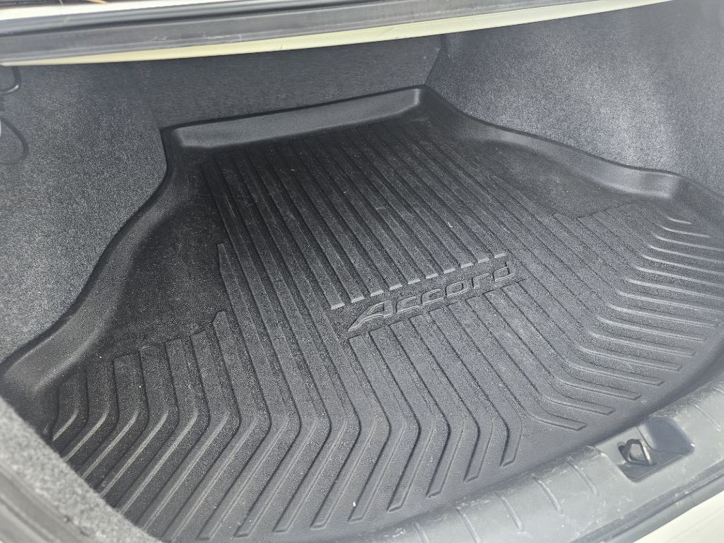 2014 Honda Accord Image 18