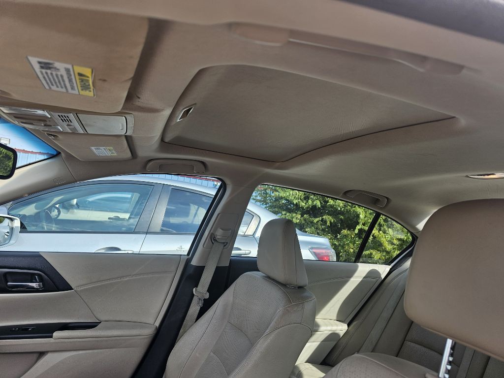 2014 Honda Accord Image 29