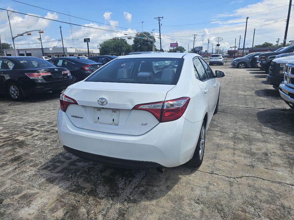 2015 Toyota Corolla Image 7