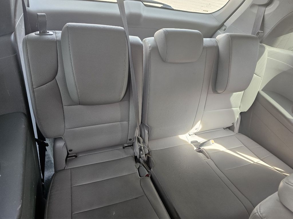 2016 Honda Odyssey Image 12