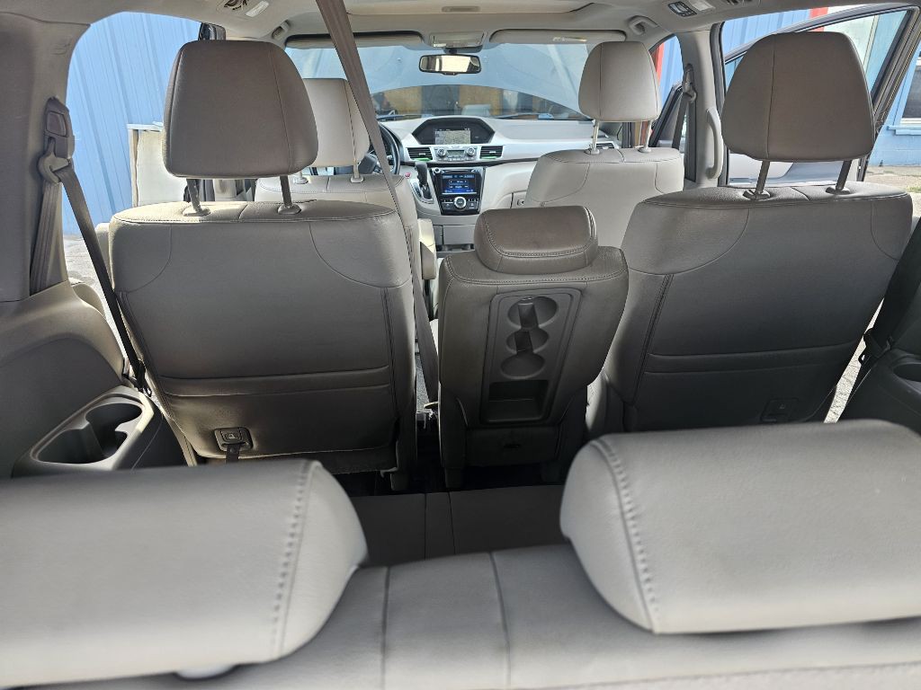 2016 Honda Odyssey Image 14