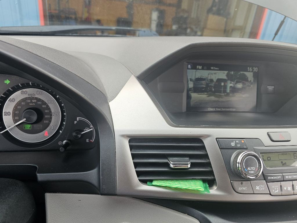 2016 Honda Odyssey Image 20