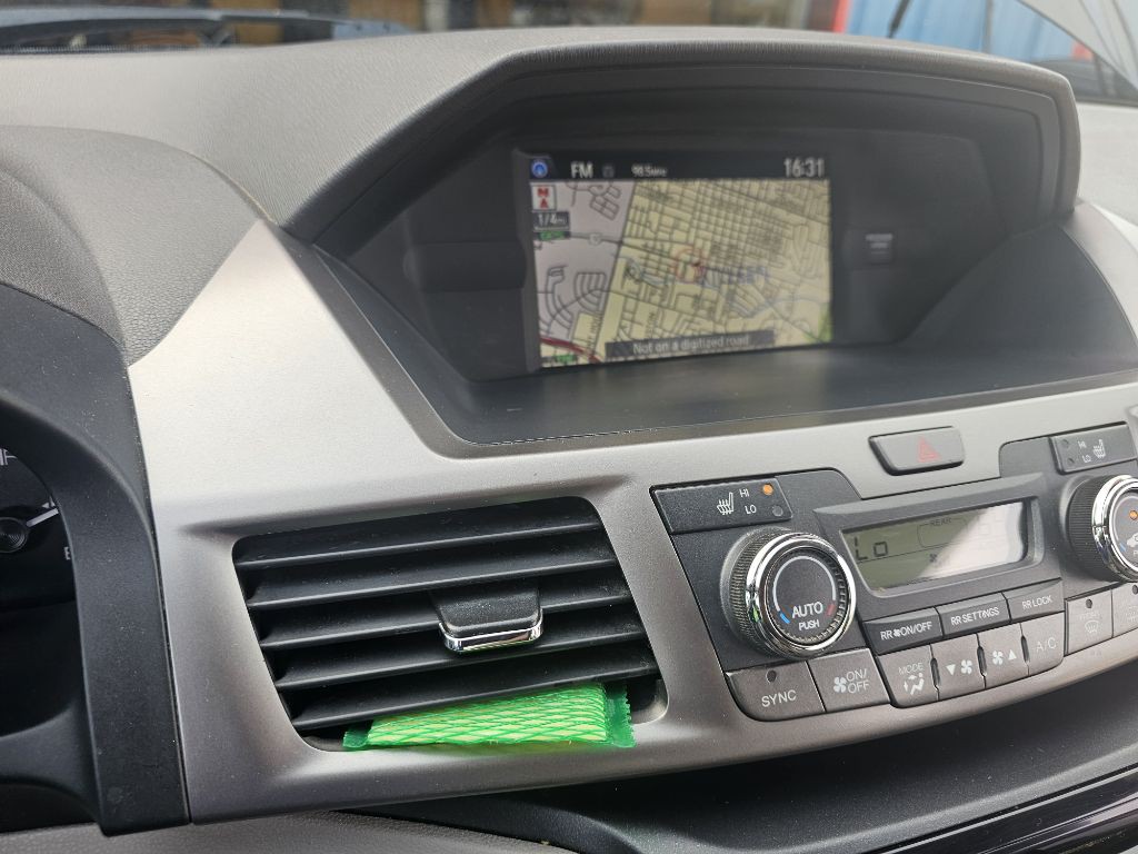 2016 Honda Odyssey Image 21
