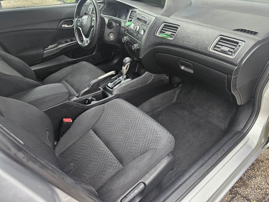 2014 Honda Civic Image 15