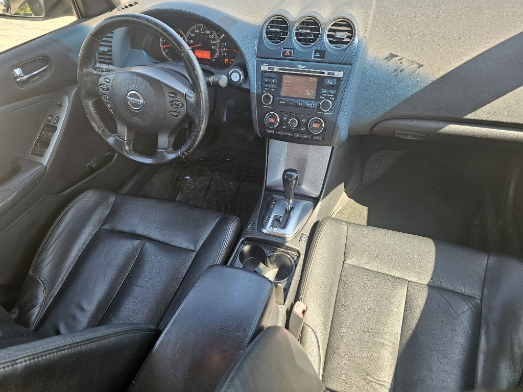 2010 Nissan Altima Image 13
