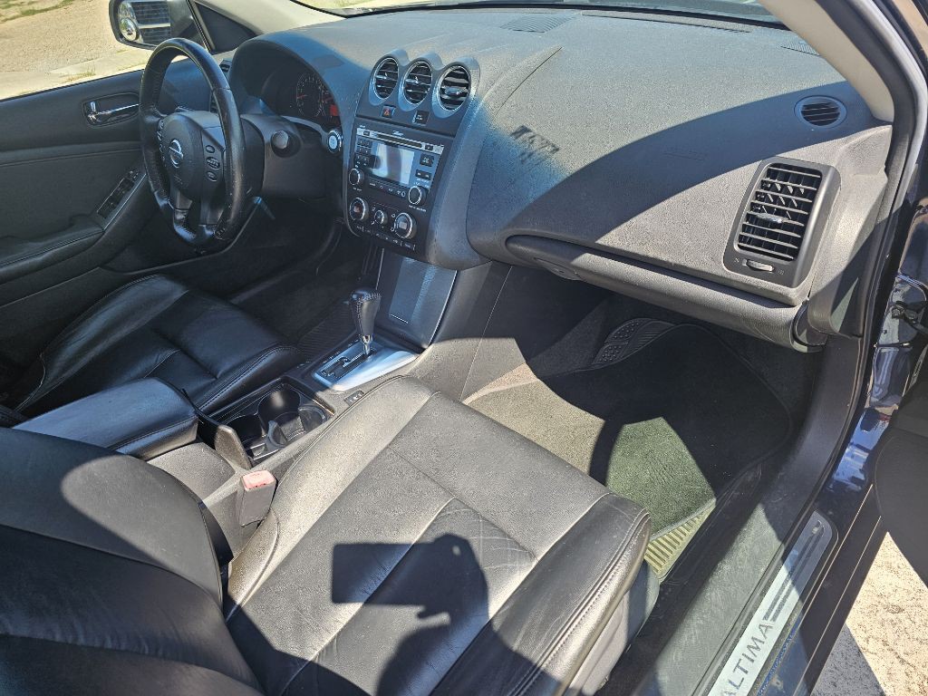 2010 Nissan Altima Image 14