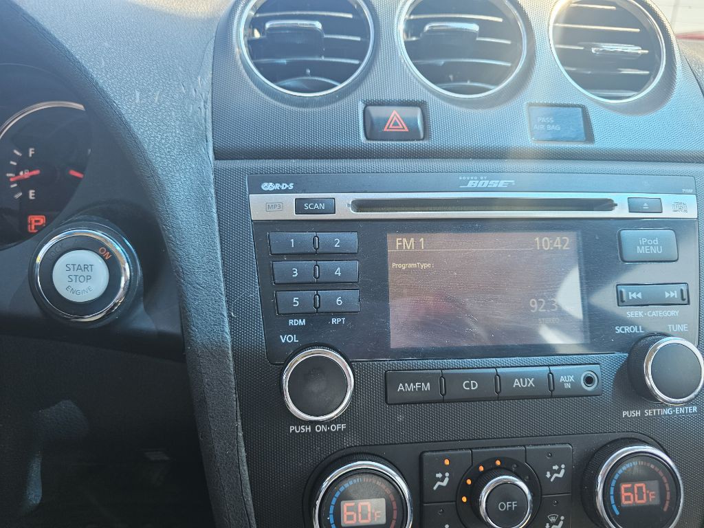 2010 Nissan Altima Image 20