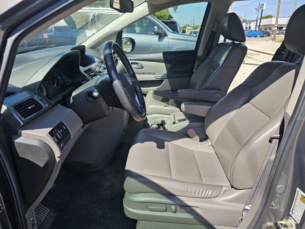 2014 Honda Odyssey Image 12