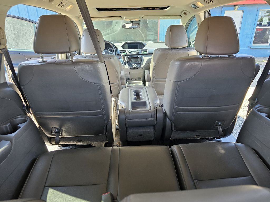 2014 Honda Odyssey Image 15