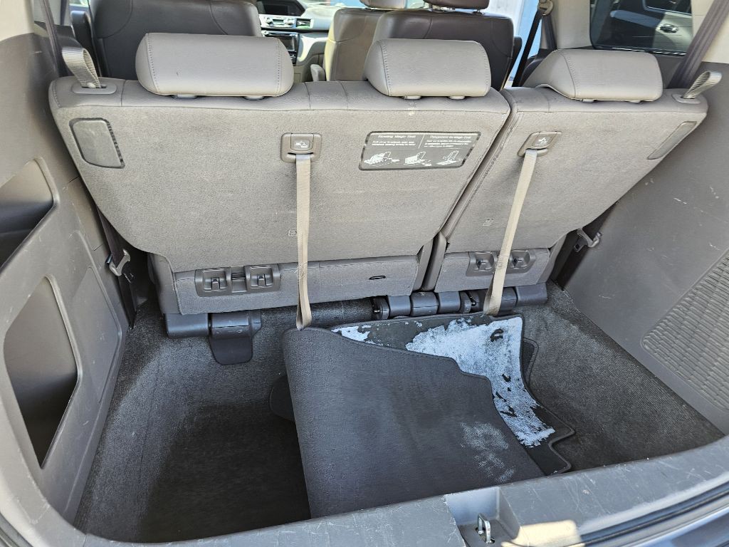 2014 Honda Odyssey Image 16