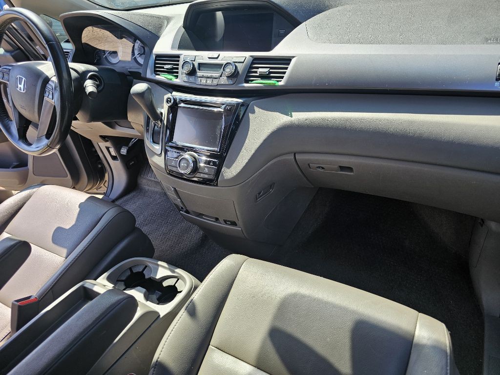 2014 Honda Odyssey Image 22