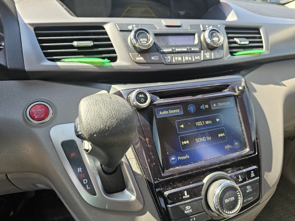 2014 Honda Odyssey Image 25