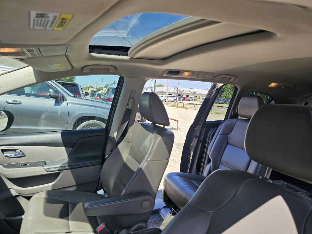 2014 Honda Odyssey Image 27