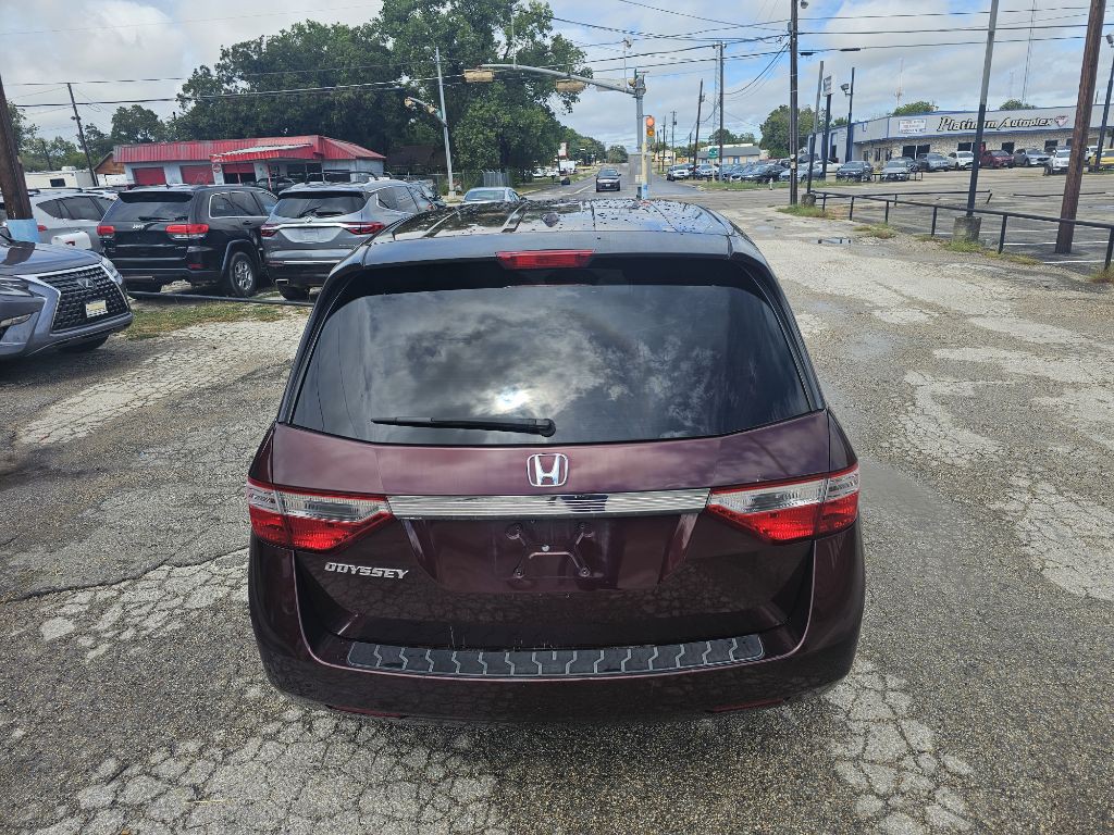 2013 Honda Odyssey Image 13