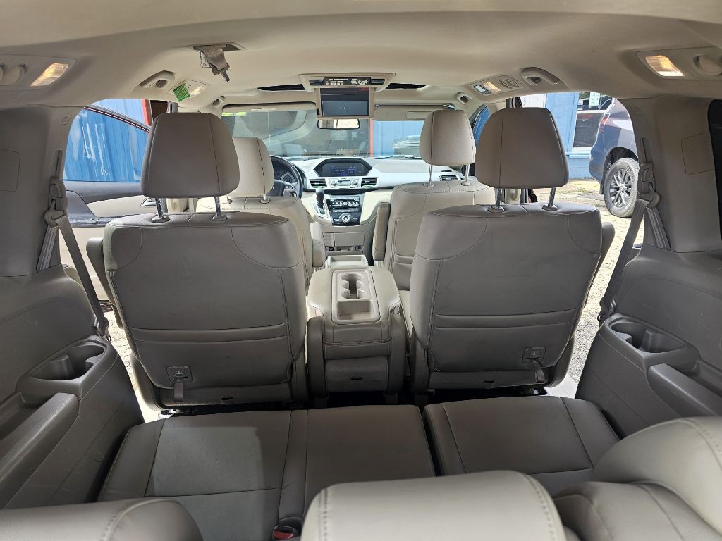 2013 Honda Odyssey Image 20