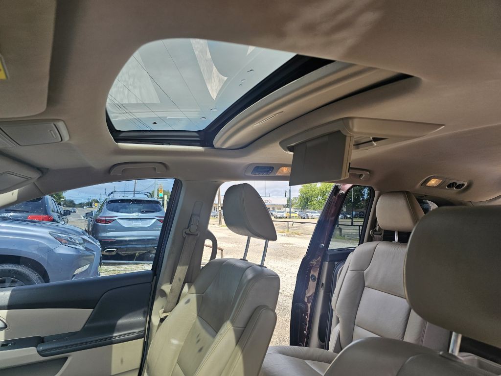 2013 Honda Odyssey Image 22