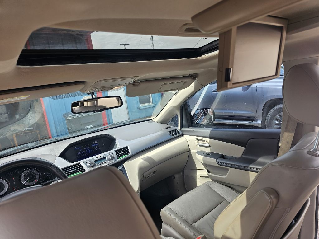 2013 Honda Odyssey Image 32