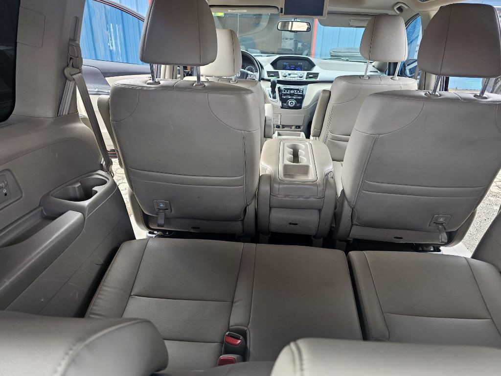 2013 Honda Odyssey Image 35