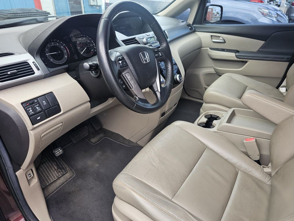 2013 Honda Odyssey Image 37