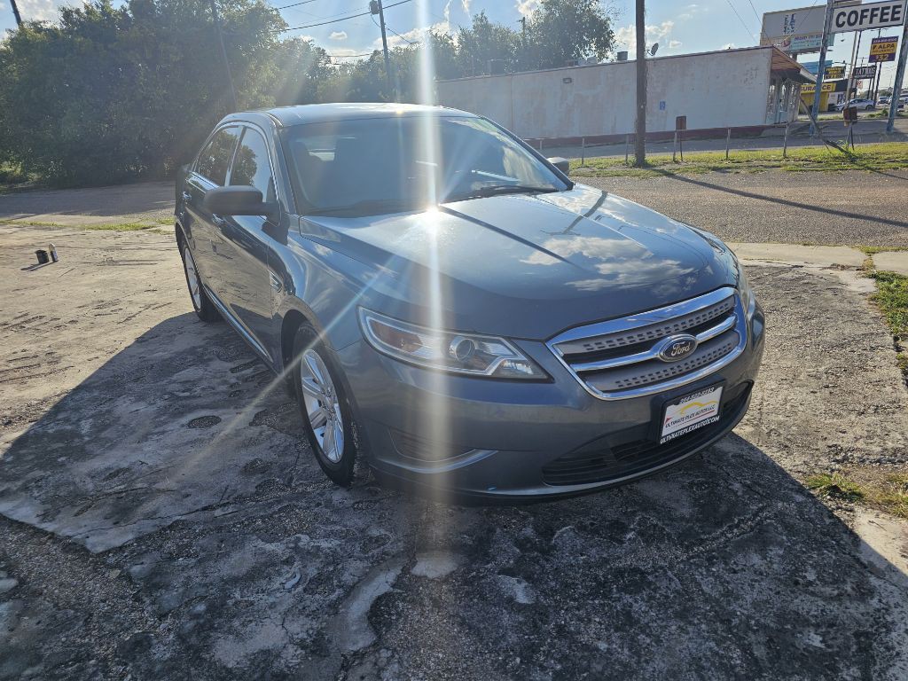 2010 Ford Taurus Image 23