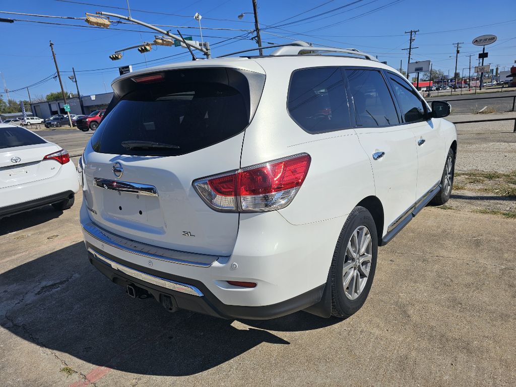 2014 Nissan Pathfinder Image 12