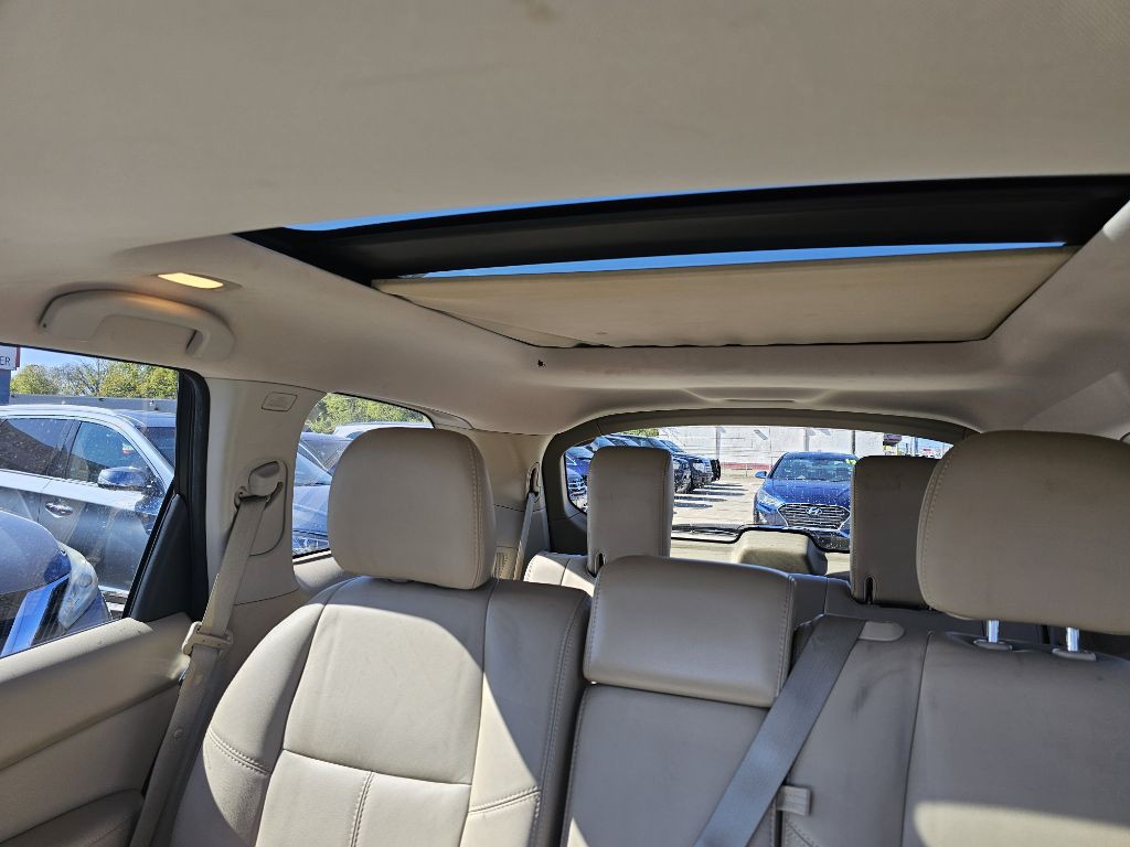 2014 Nissan Pathfinder Image 16