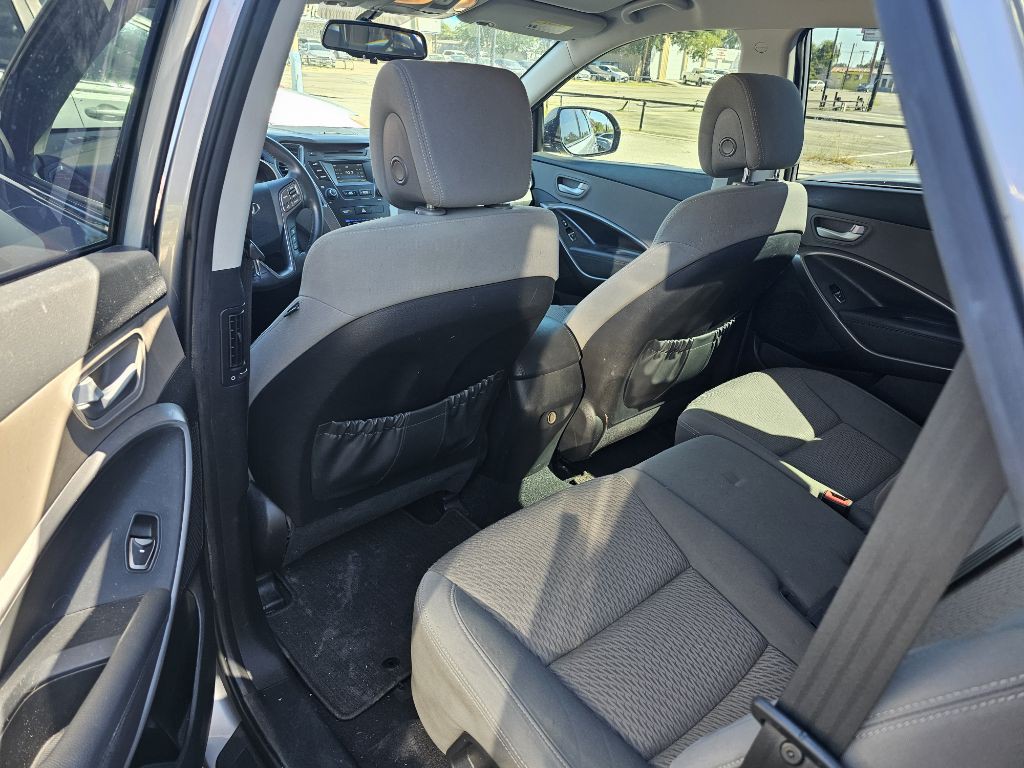 2014 Hyundai Santa Fe Image 8