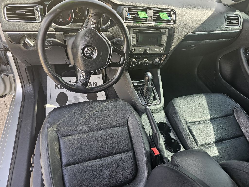 2015 Volkswagen Jetta Image 8