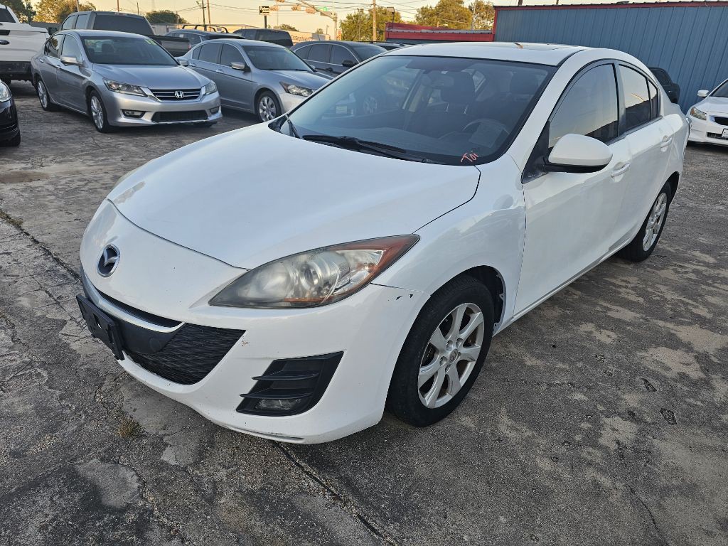 2010 Mazda Mazda3 Image 2