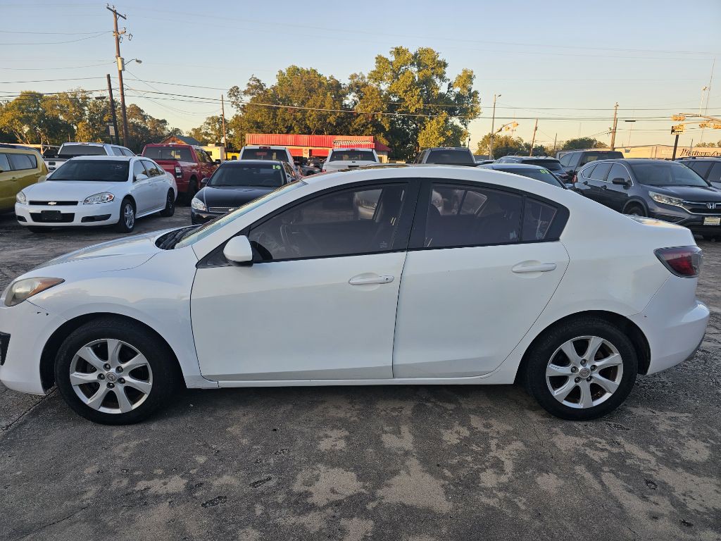 2010 Mazda Mazda3 Image 9