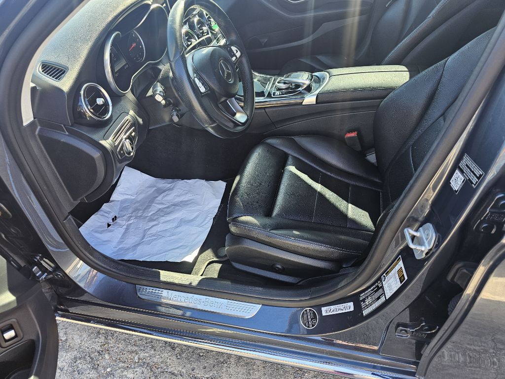 2015 Mercedes-Benz C-Class Image 15