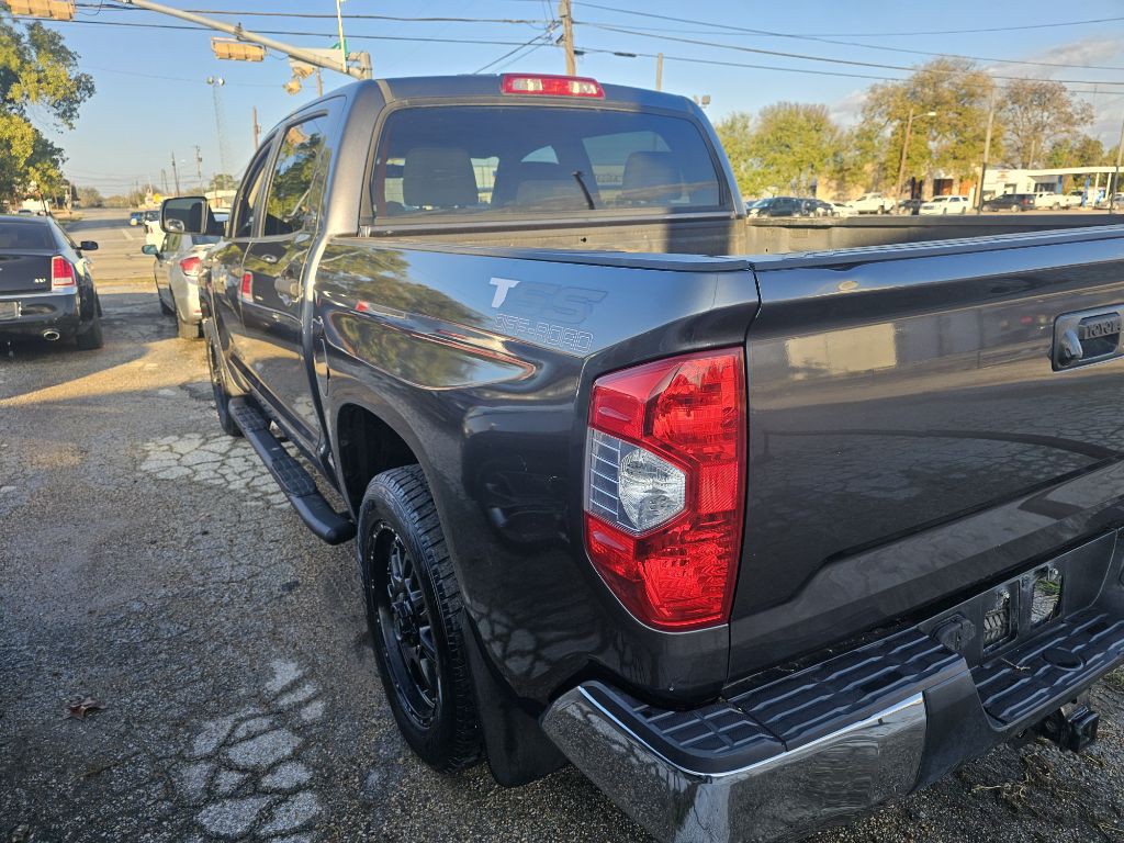 2016 Toyota Tundra Image 2