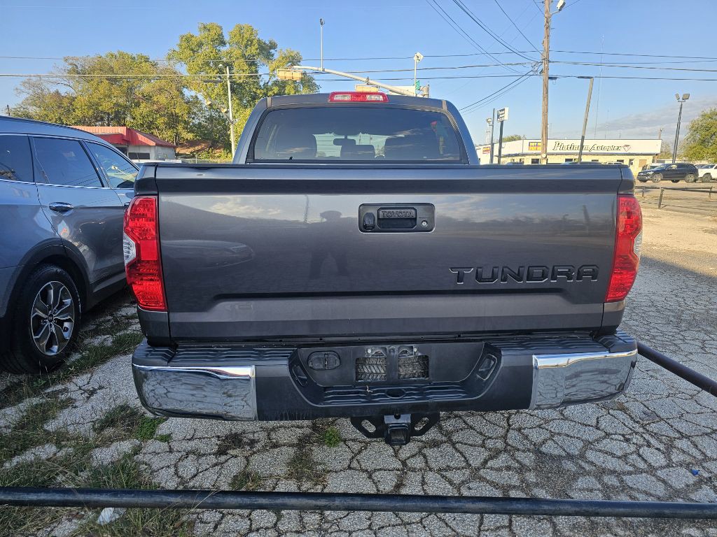2016 Toyota Tundra Image 8