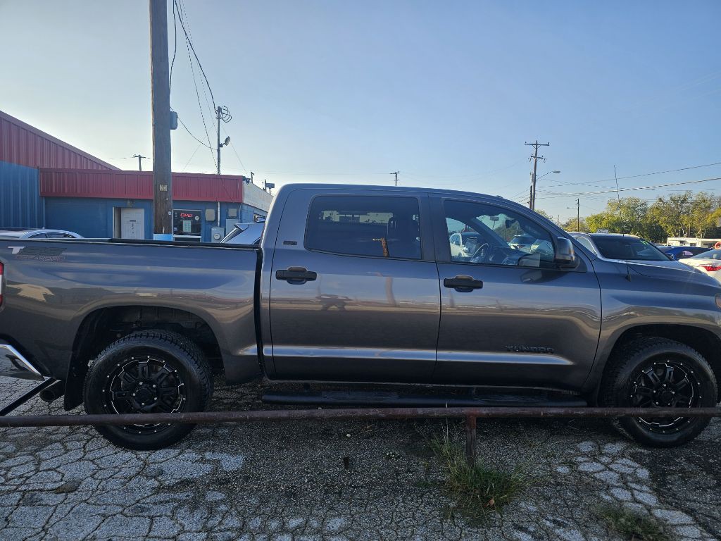 2016 Toyota Tundra Image 4
