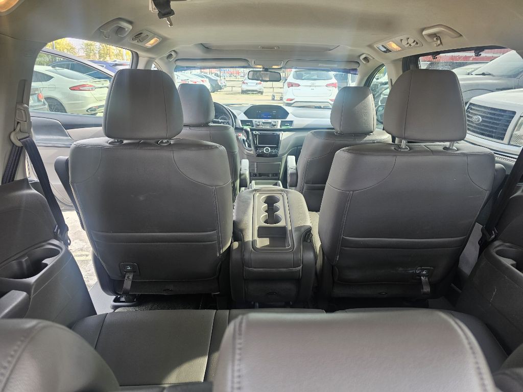 2016 Honda Odyssey Image 15