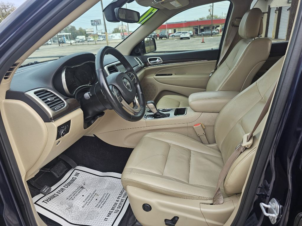 2017 Jeep Grand Cherokee Image 11