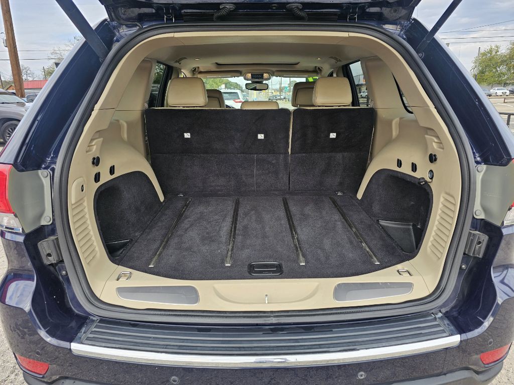 2017 Jeep Grand Cherokee Image 12