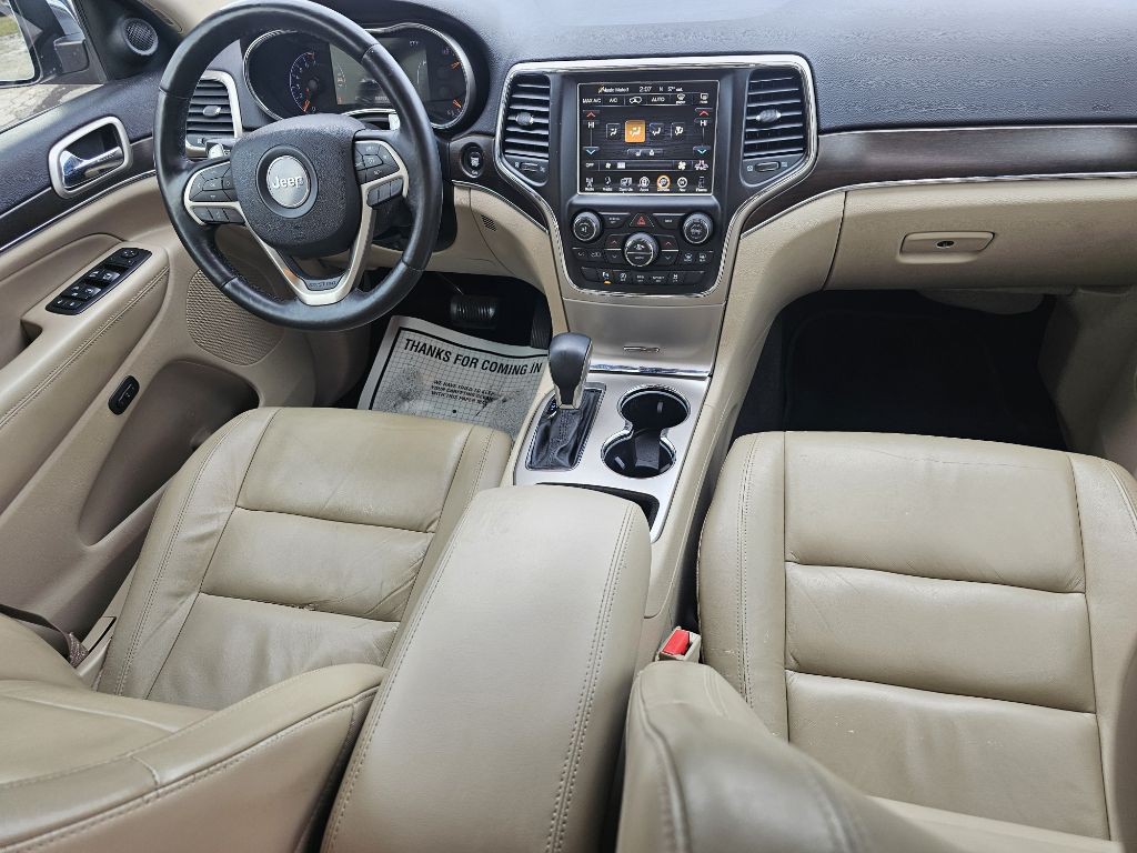 2017 Jeep Grand Cherokee Image 18