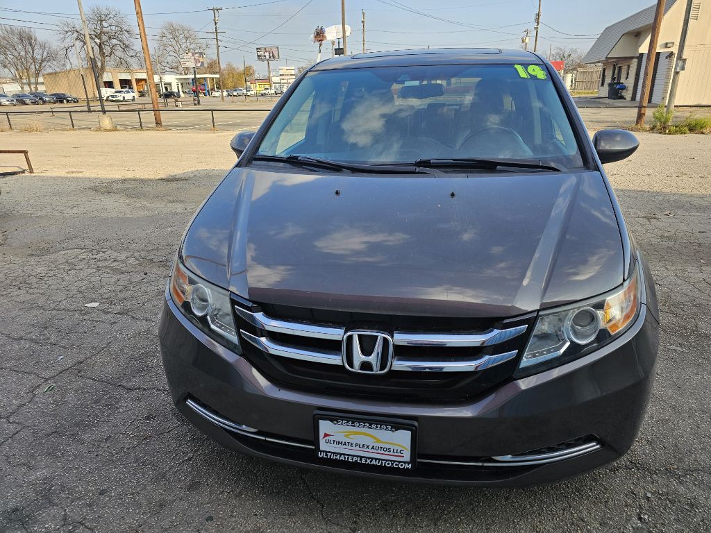 2014 Honda Odyssey Image 2