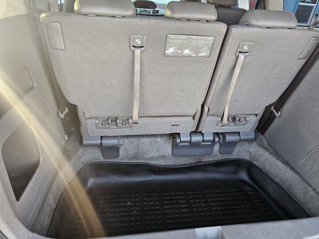 2014 Honda Odyssey Image 10