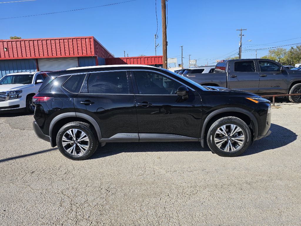 2021 Nissan Rogue Image 3