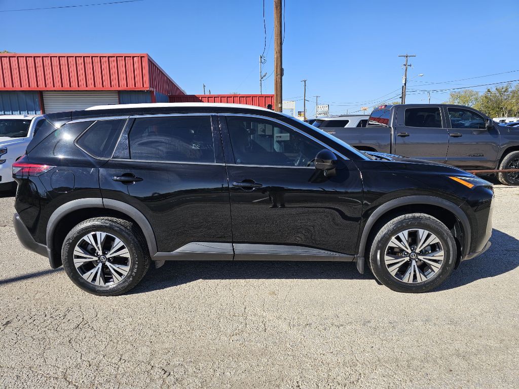 2021 Nissan Rogue Image 15