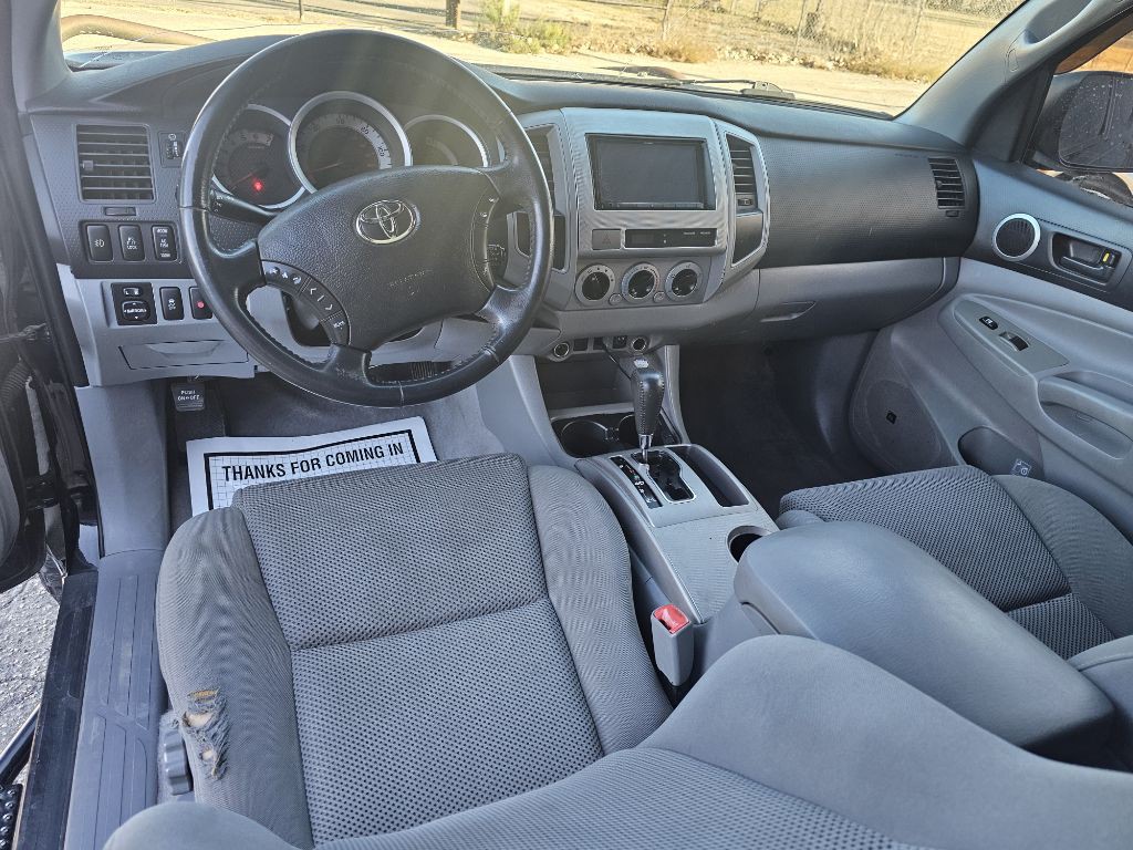 2011 Toyota Tacoma Image 10