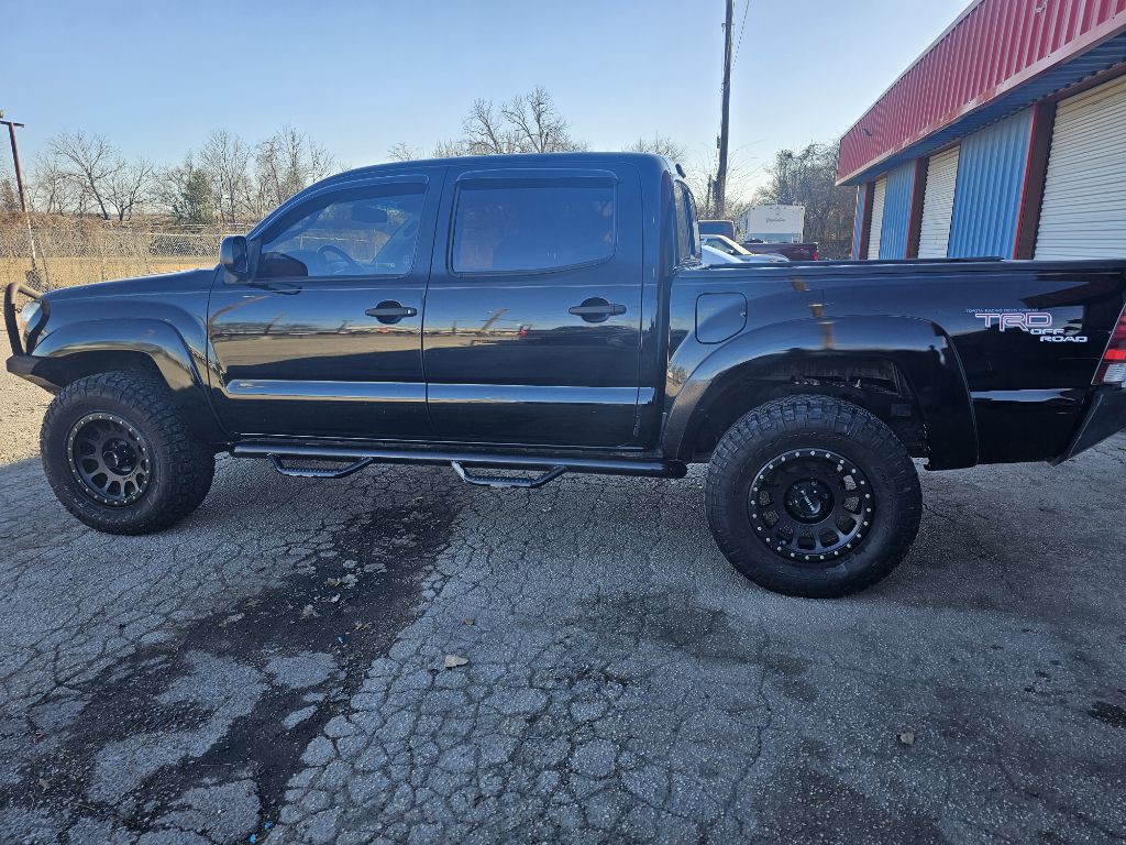 2011 Toyota Tacoma Image 3