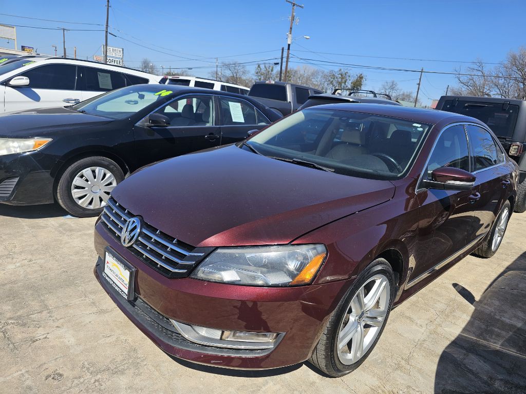2014 Volkswagen Passat Image 16