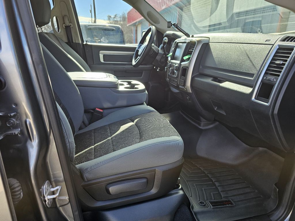 2013 RAM 1500 Image 16